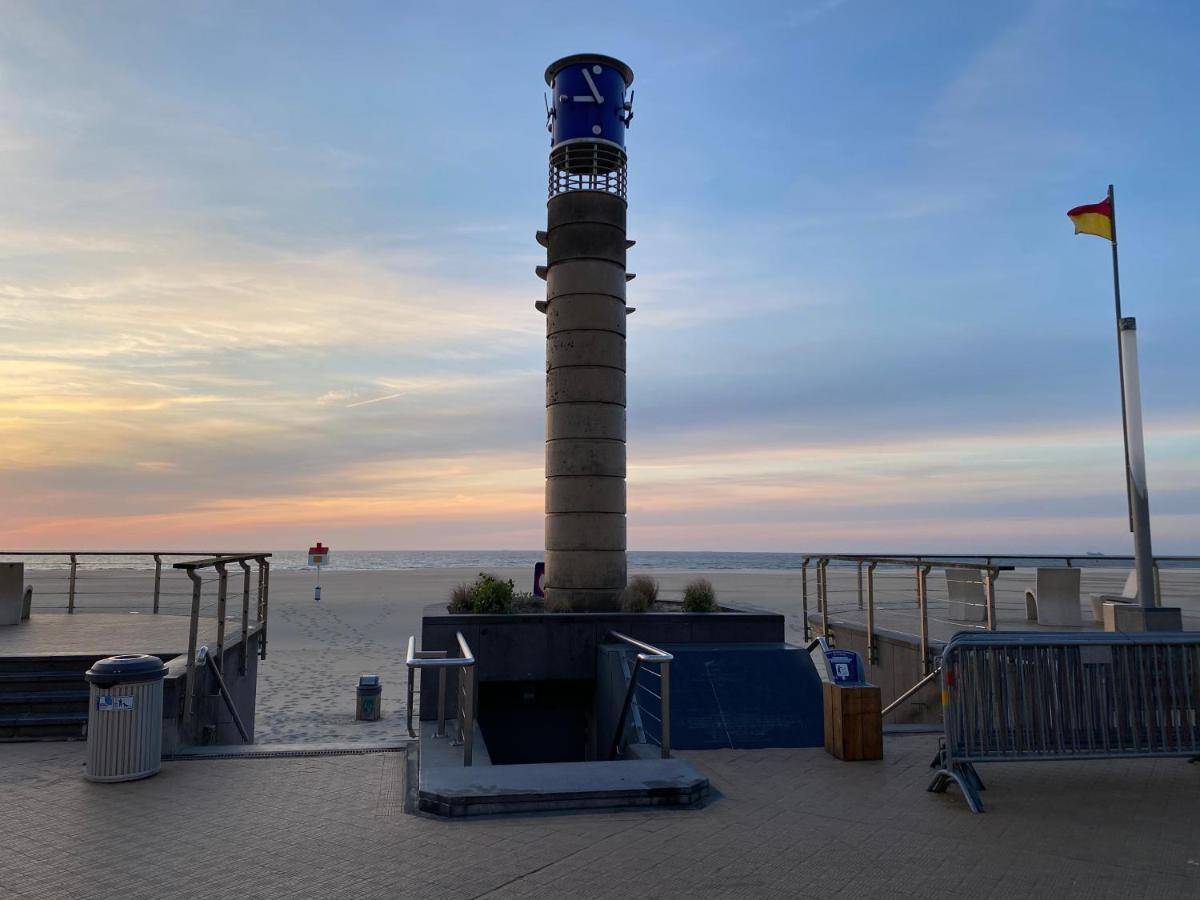 Studio Direct Aan Het Hoofdstrand Van Oostende - Naast Casino Daire Dış mekan fotoğraf